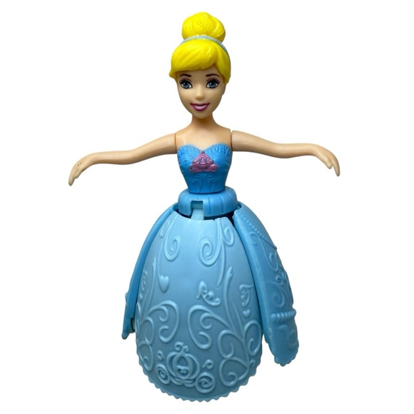 Lot of 2 Disney 3.5" Figures - Petal Float Princess - Cinderella & Rapunzel - Picture 2 of 5